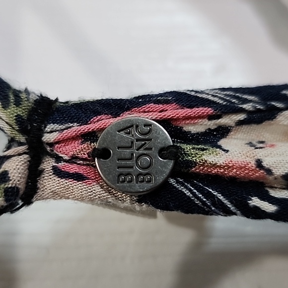 Billabong racerback tanktop size XL - Picture 5 of 7